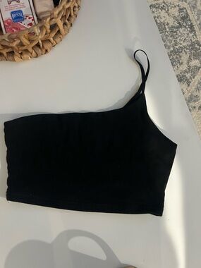 Princess Polly Black Strapless Top - Sleek Simple